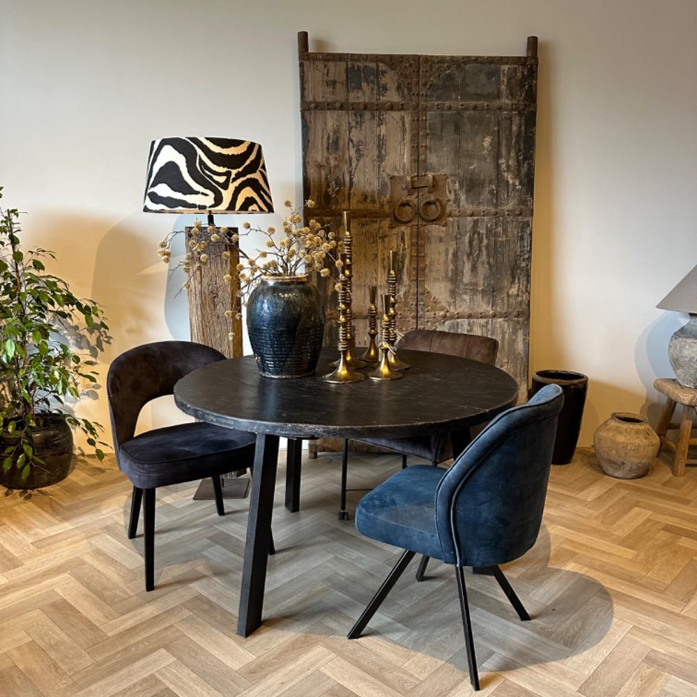 Ronde eettafel oud zwart elm hout